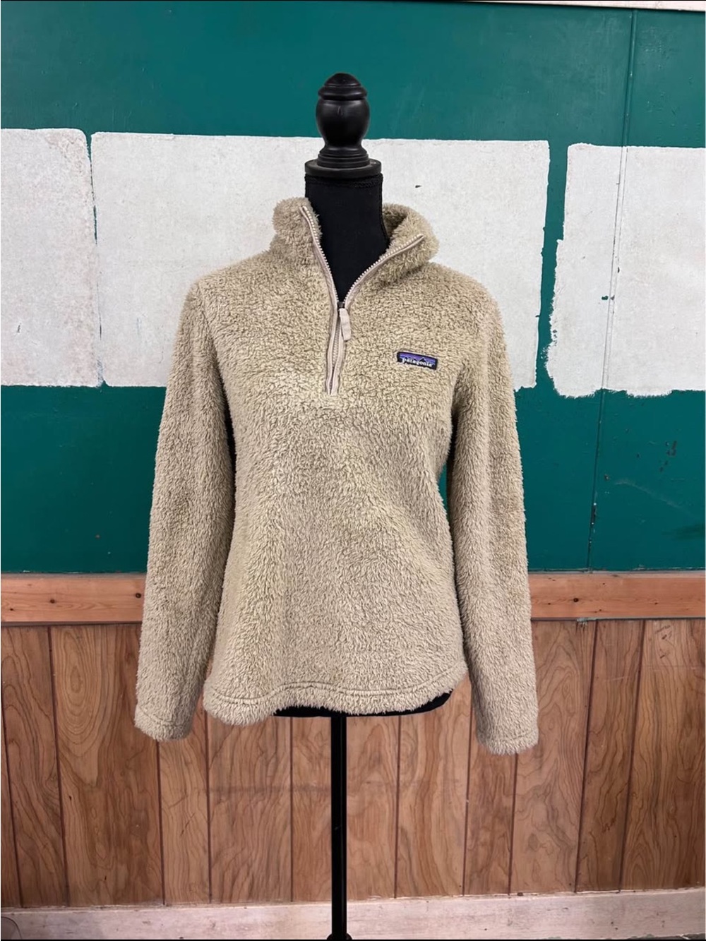 Patagonia Women’s Cozy Fleece sweater